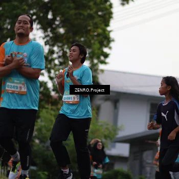 Runner Photo 8216990