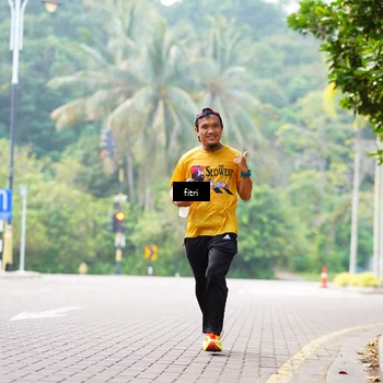 Runner Photo 8217003