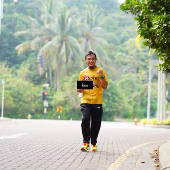 Runner Photo 8217010