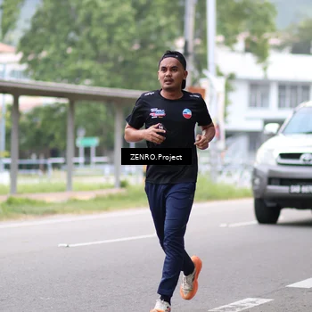 Runner Photo 8217023