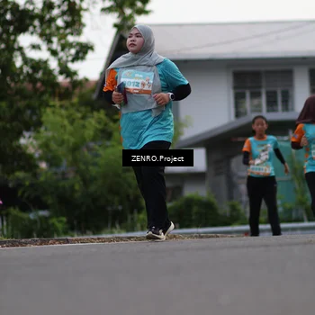Runner Photo 8217043