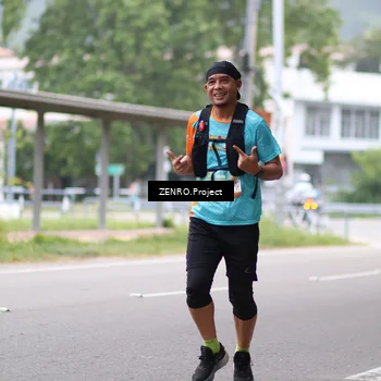 Runner Photo 8217124