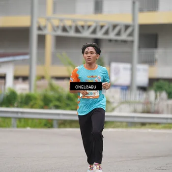 Runner Photo 8217293