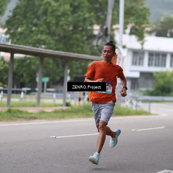 Runner Photo 8217335