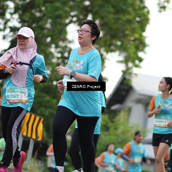 Runner Photo 8217421