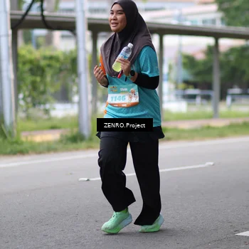 Runner Photo 8217476