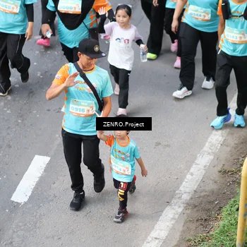 Runner Photo 8217527