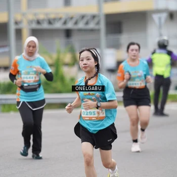 Runner Photo 8217558