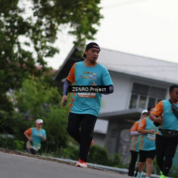 Runner Photo 8217619