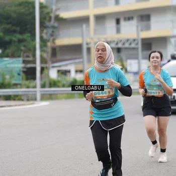 Runner Photo 8217637
