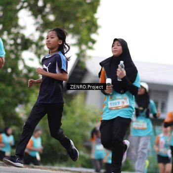 Runner Photo 8217689