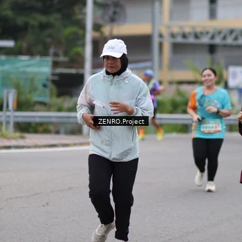 Runner Photo 8217696