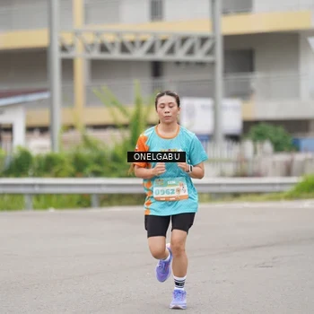 Runner Photo 8217714