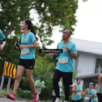 Runner Photo 8217731