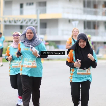 Runner Photo 8217750