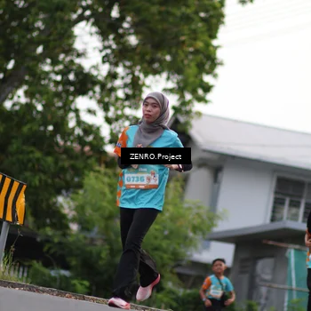 Runner Photo 8217812
