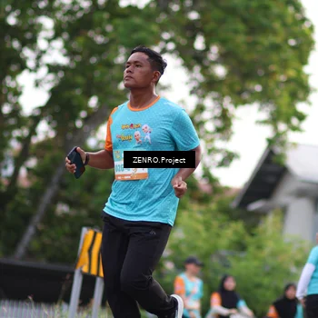 Runner Photo 8217885