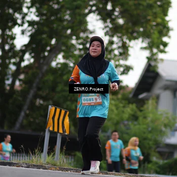 Runner Photo 8217932