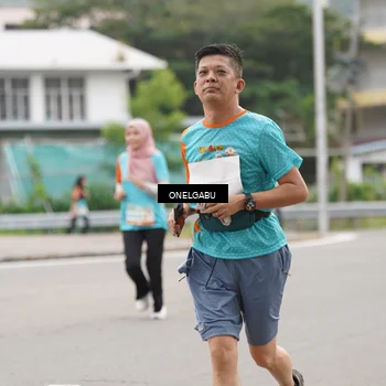 Runner Photo 8218004
