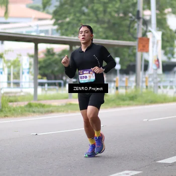 Runner Photo 8218006