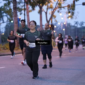 Runner Photo 8218010