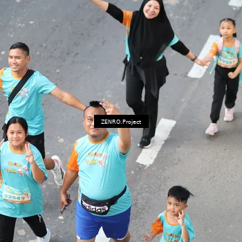 Runner Photo 8218014