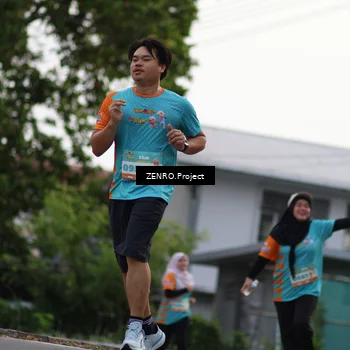 Runner Photo 8218074