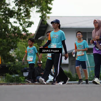 Runner Photo 8218101