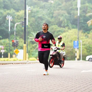 Runner Photo 8218141