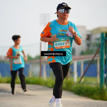 Runner Photo 8218246