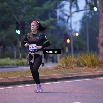 Runner Photo 8218311