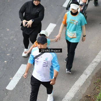 Runner Photo 8218315