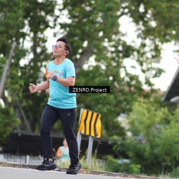 Runner Photo 8218359