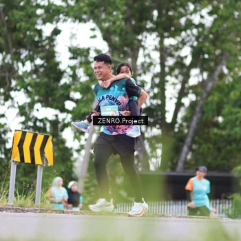 Runner Photo 8218363