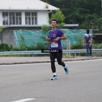 Runner Photo 8218367