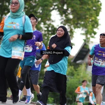 Runner Photo 8218384