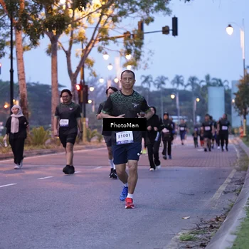 Runner Photo 8218414