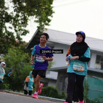 Runner Photo 8218426