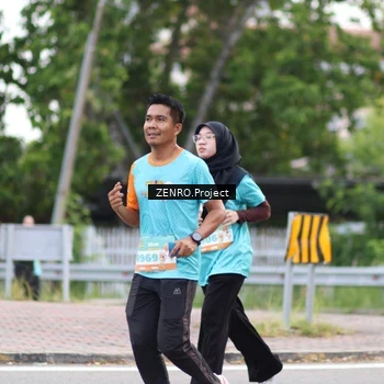 Runner Photo 8218433