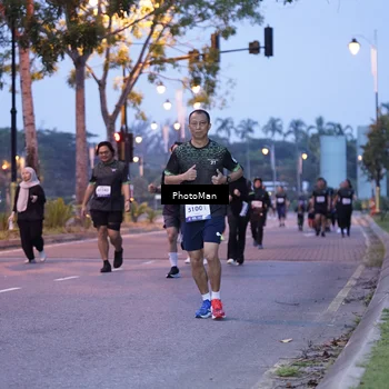 Runner Photo 8218488