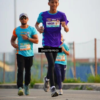 Runner Photo 8218509