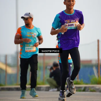 Runner Photo 8218549