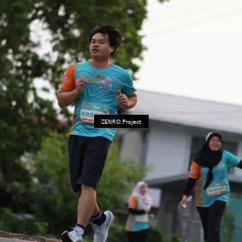 Runner Photo 8218571