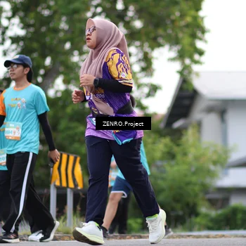 Runner Photo 8218584