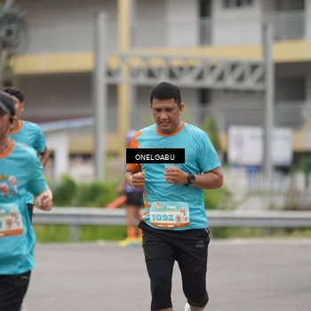 Runner Photo 8218596