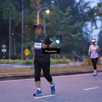 Runner Photo 8218632
