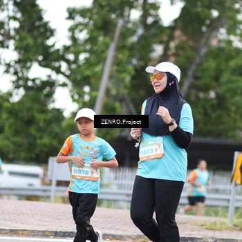 Runner Photo 8218711