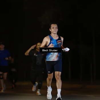 Runner Photo 8218757