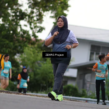 Runner Photo 8218776