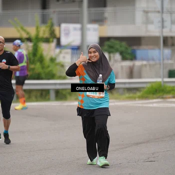 Runner Photo 8218849
